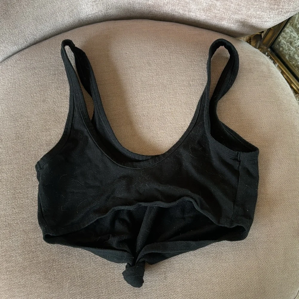 Cropped Tank - Picture 2 of 3
